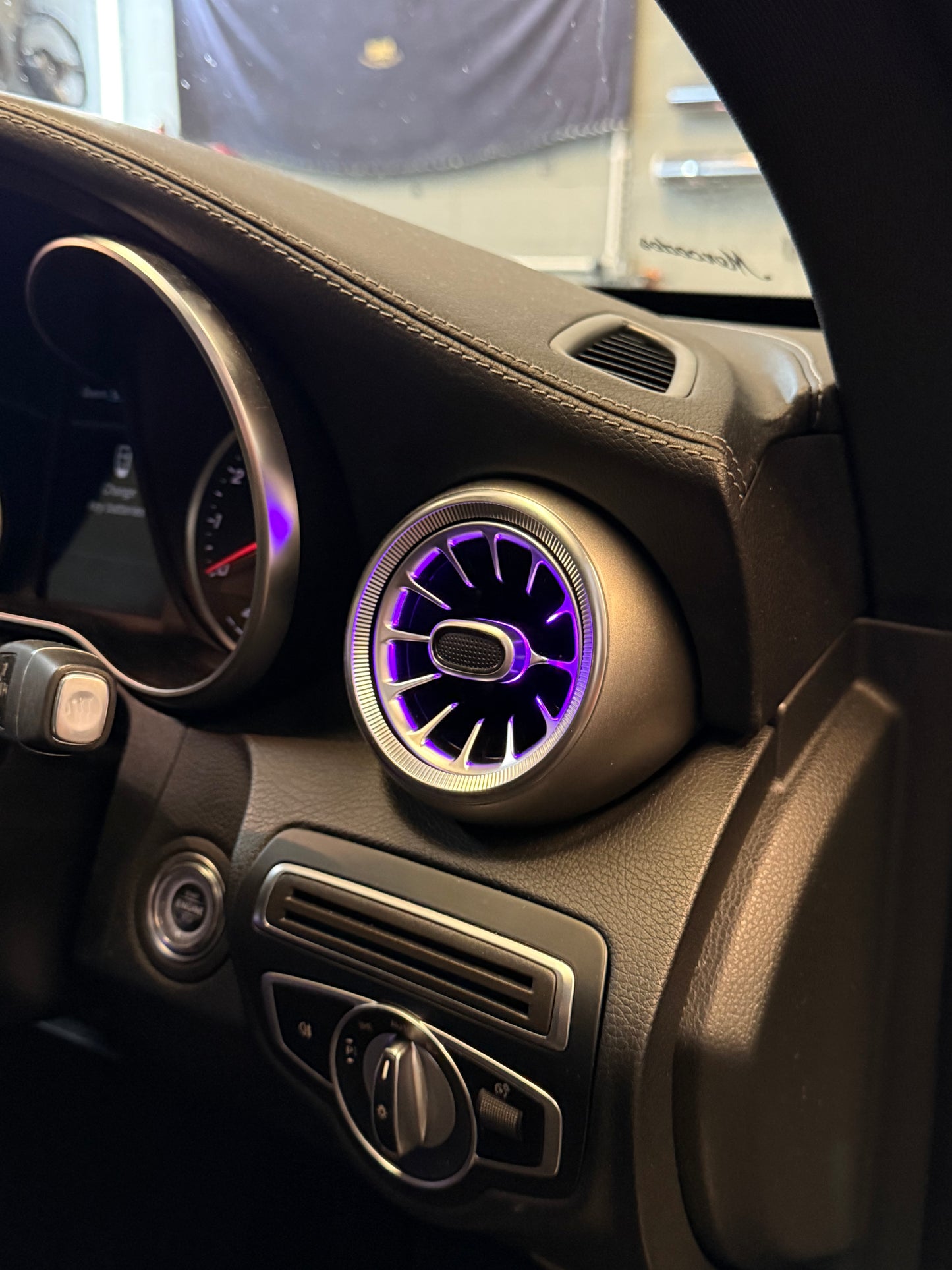Mercedes LED Air Vents 256 Colours