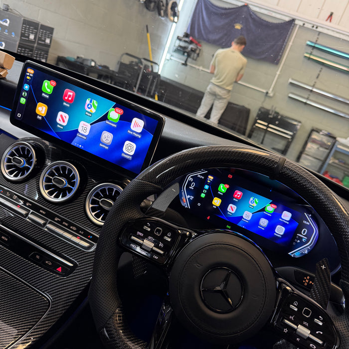 Mercedes Synced Screen & Virtual Cockpit Combo