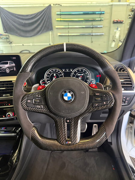 G Series Carbon Fibre Steering Wheel