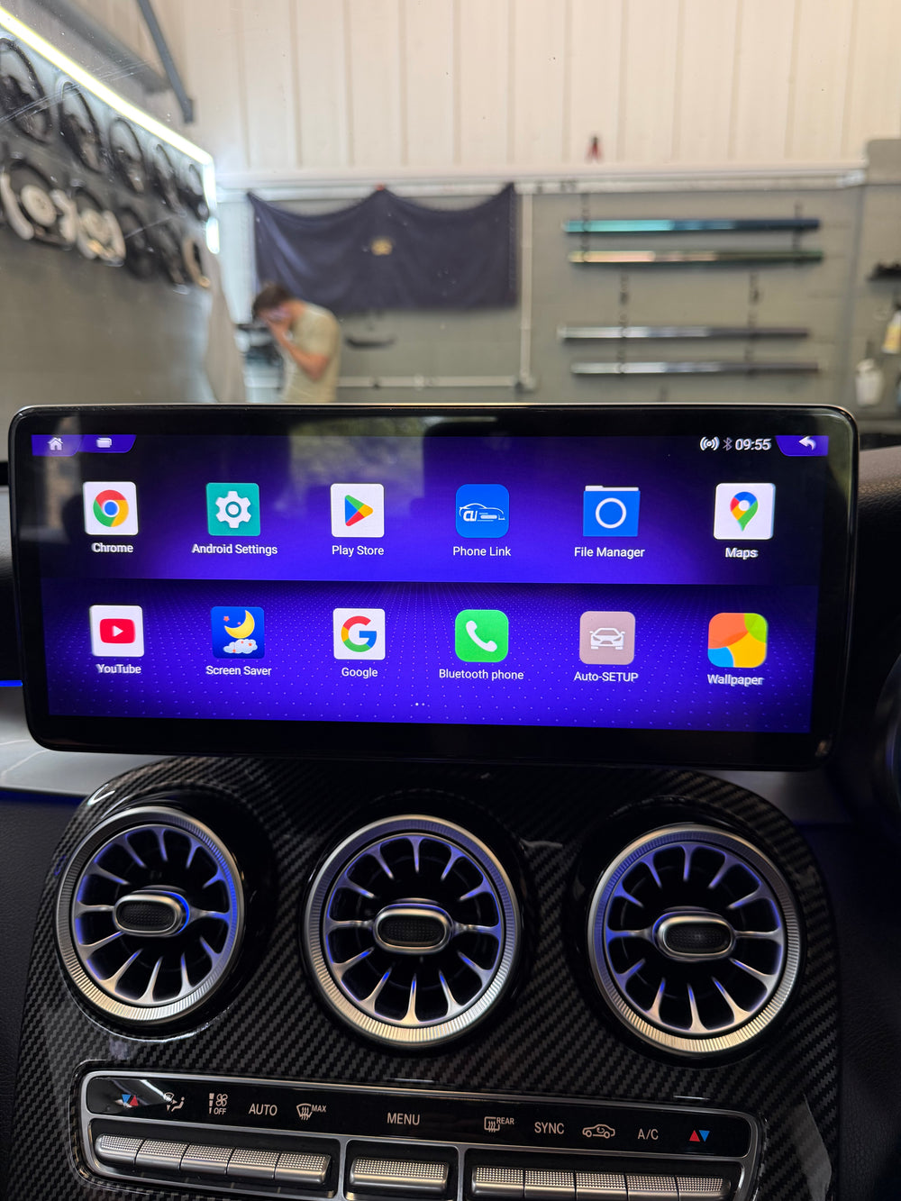 Mercedes Synced Screen & Virtual Cockpit Combo