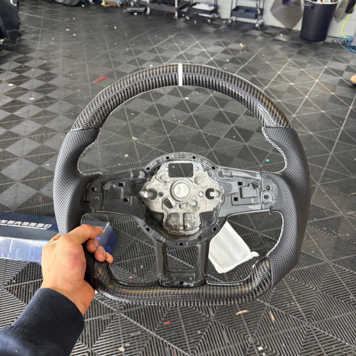 Volkswagen Golf MK7 / MK7.5 Carbon Fibre Steering Wheel (White Accents)