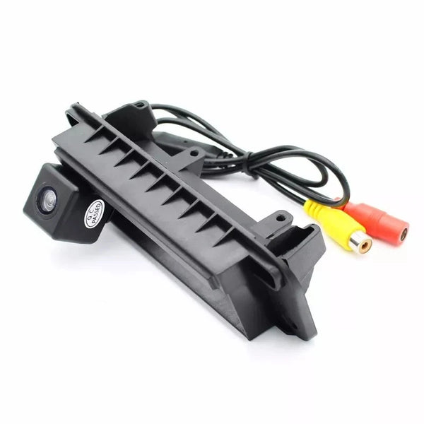 DHStyling OEM-style boot handle replacement reverse camera for Mercedes-Benz SLK R172 pre-facelift 2011–2015